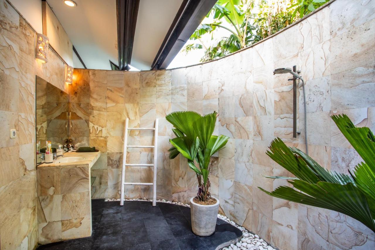 Villa Janitra Seminyak Extérieur photo