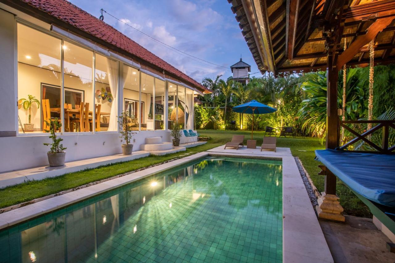 Villa Janitra Seminyak Extérieur photo