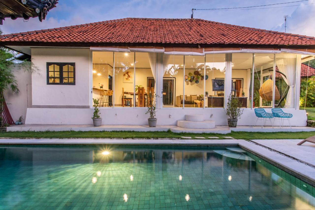 Villa Janitra Seminyak Extérieur photo